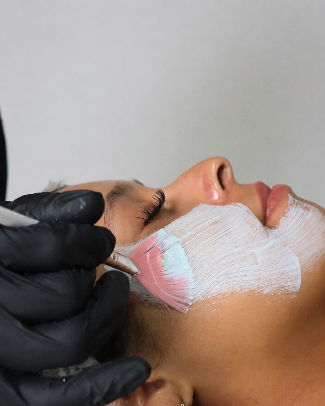 Tratamiento facial en Amaral Spa, Medellín